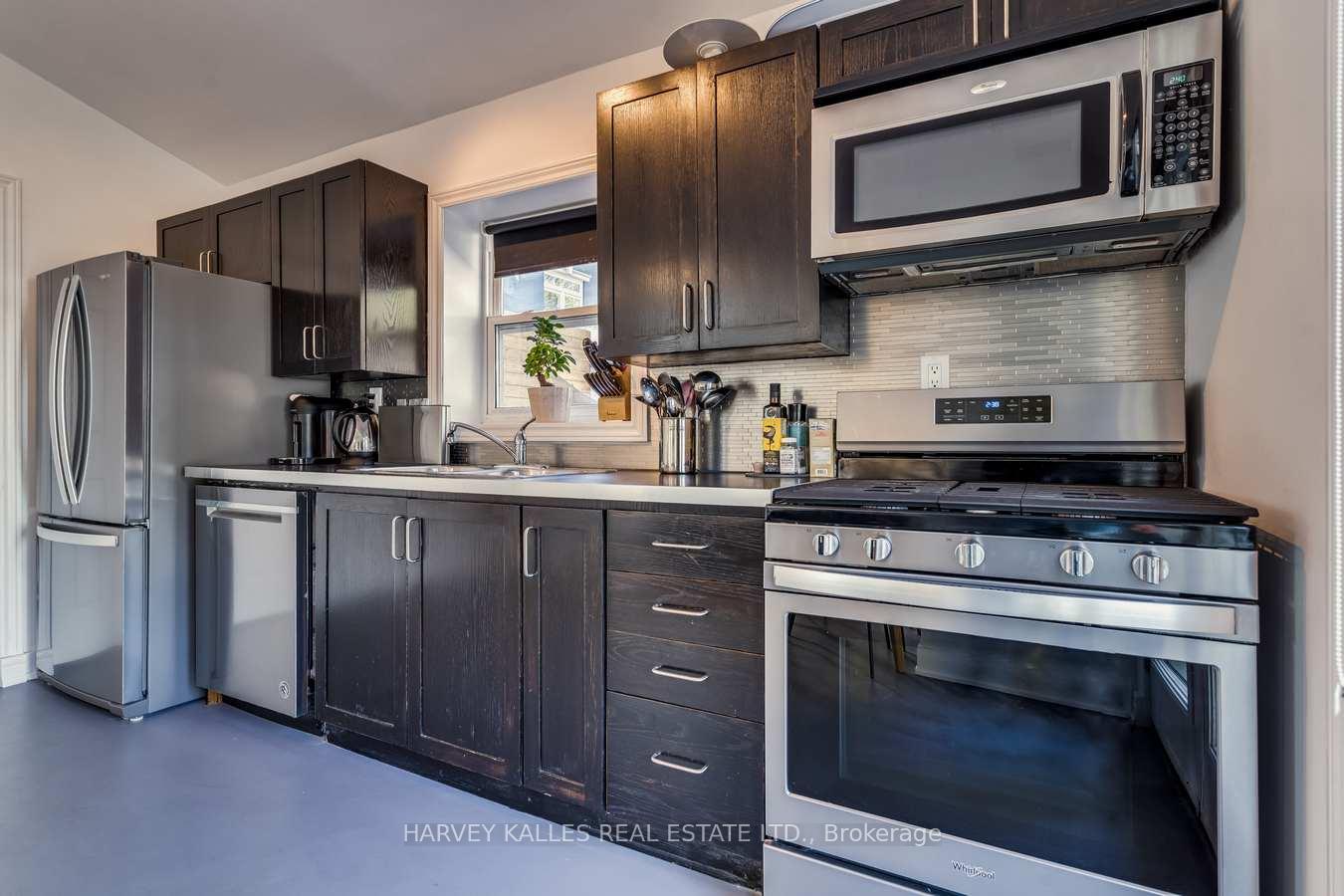Photo 17 of Unit Coach, 42 Lakeview Avenue, Toronto, Trinity-Bellwoods — HOMEH