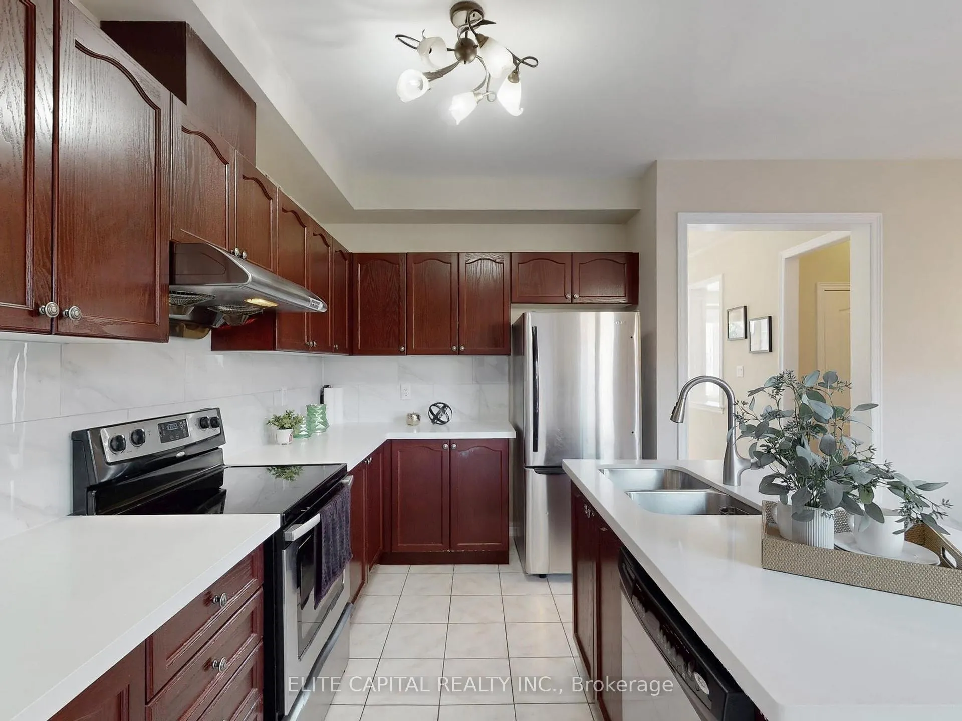 Photo 14 of 28 Ivory Silk Drive, Markham, Cathedraltown — HOMEH