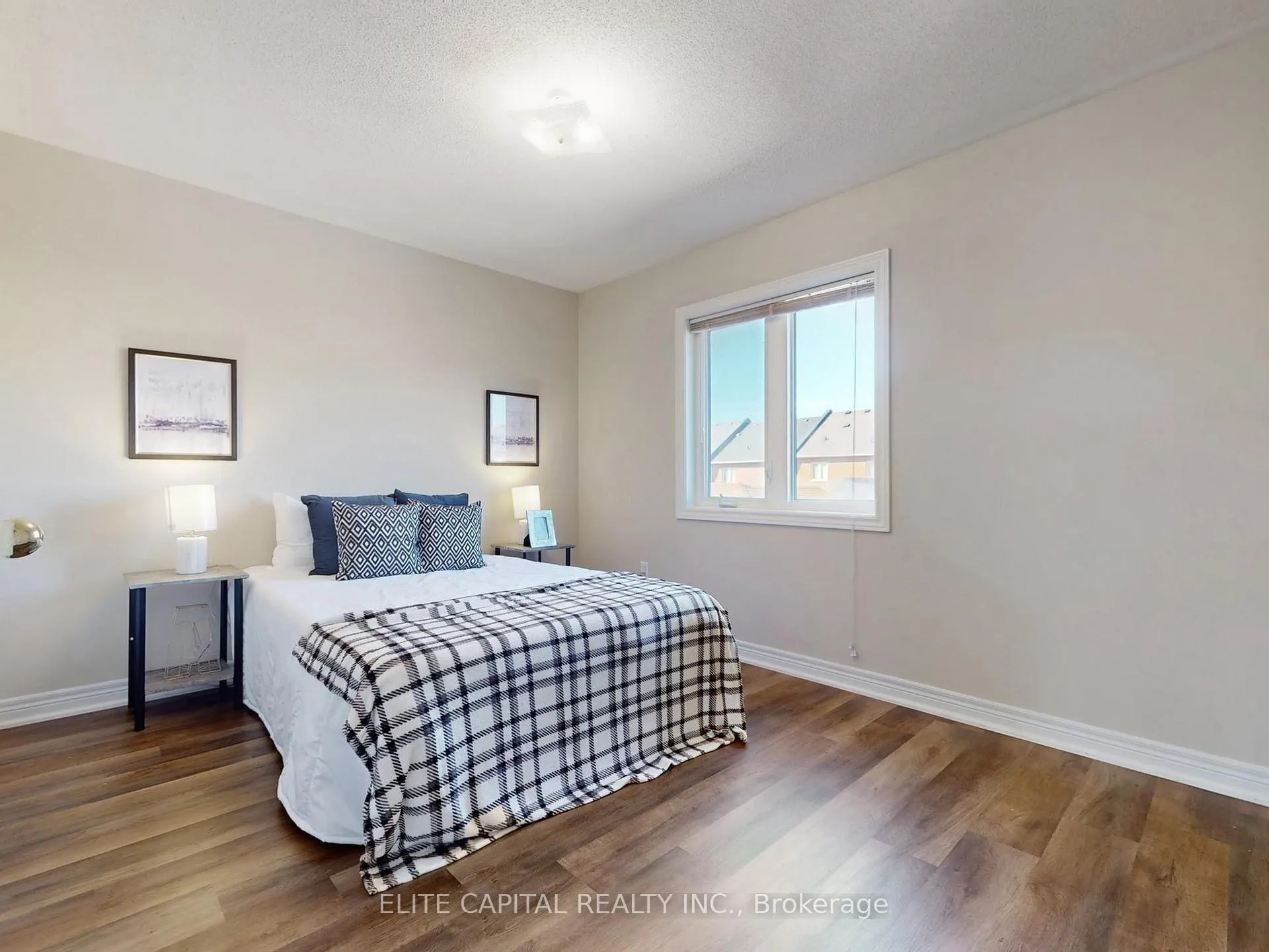 Photo 32 of 28 Ivory Silk Drive, Markham, Cathedraltown — HOMEH
