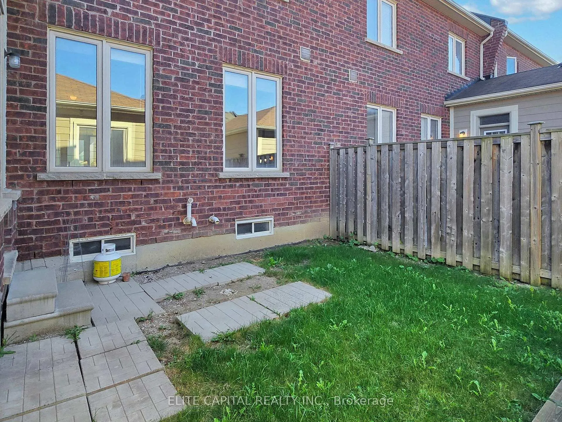 Photo 40 of 28 Ivory Silk Drive, Markham, Cathedraltown — HOMEH