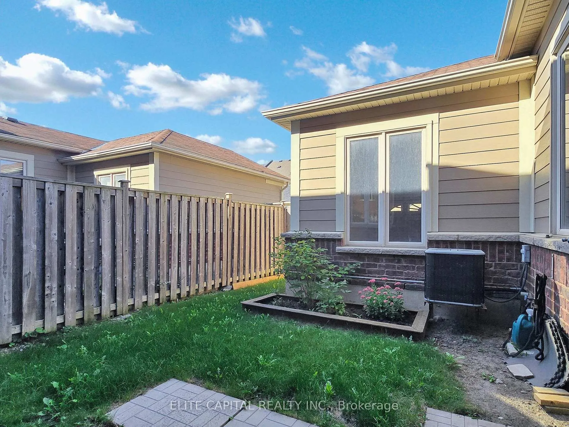 Photo 41 of 28 Ivory Silk Drive, Markham, Cathedraltown — HOMEH