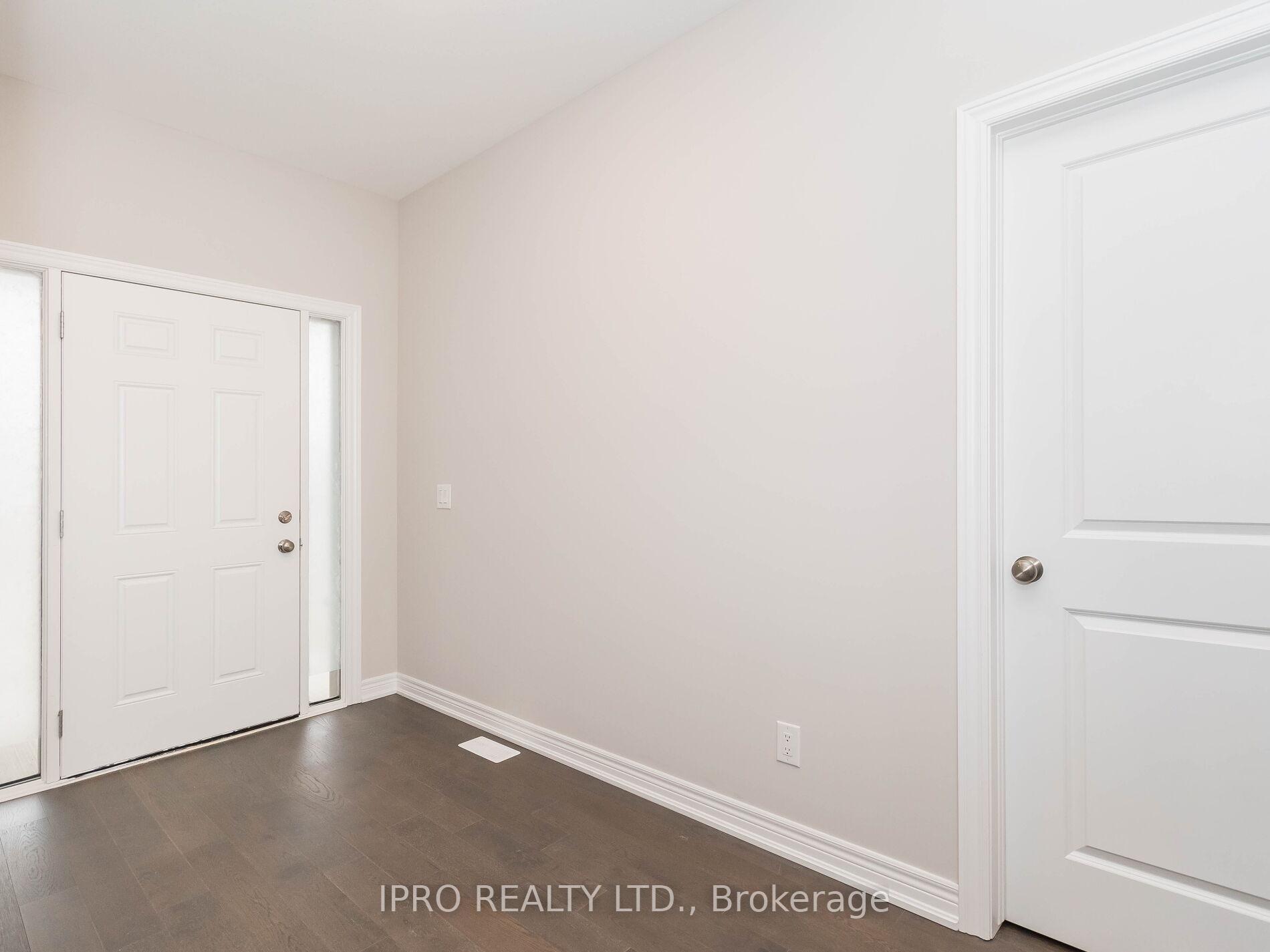 Photo 3 of 29 Barker Parkway, Thorold, Rolling Meadows — HOMEH
