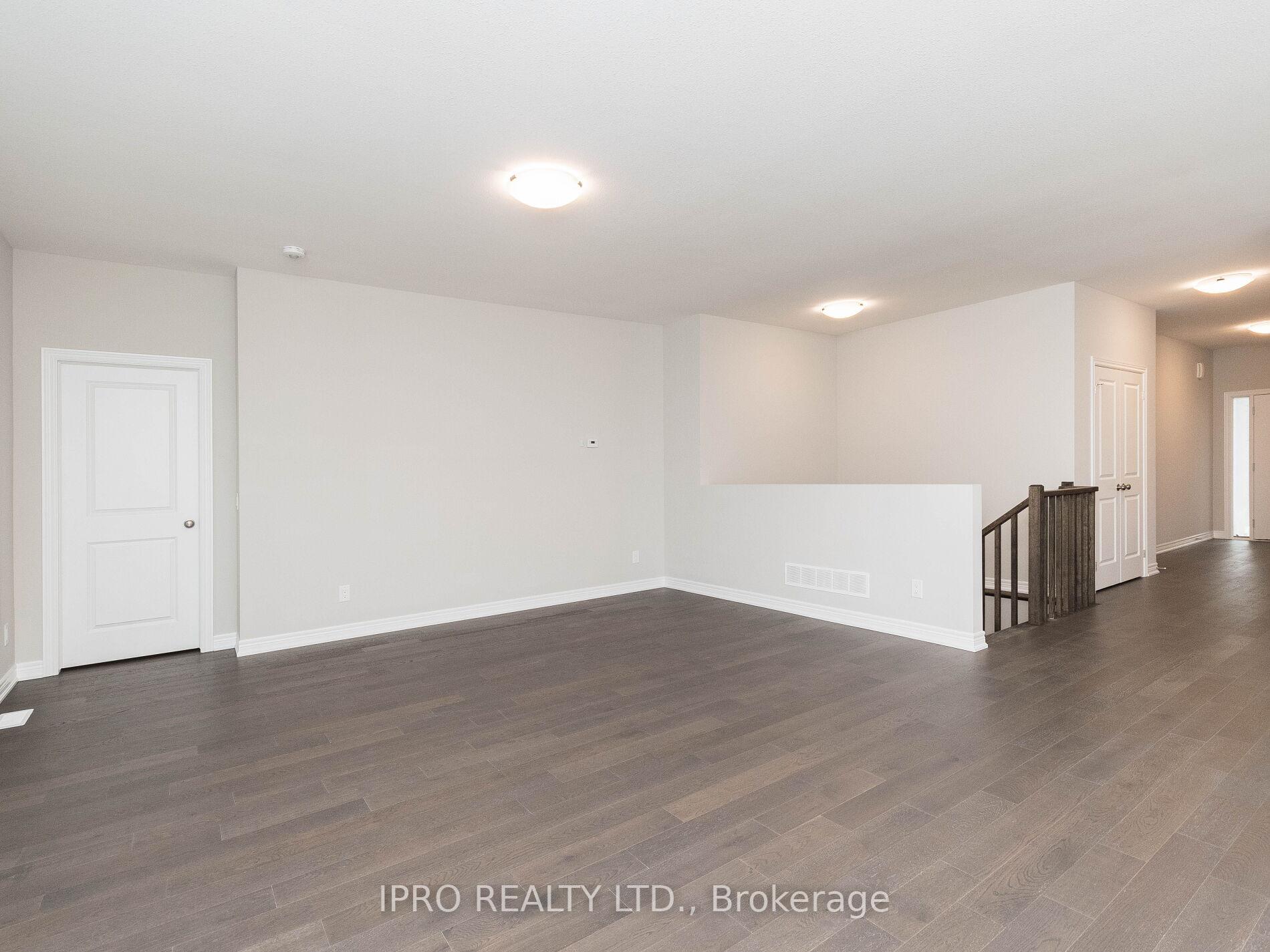 Photo 9 of 29 Barker Parkway, Thorold, Rolling Meadows — HOMEH