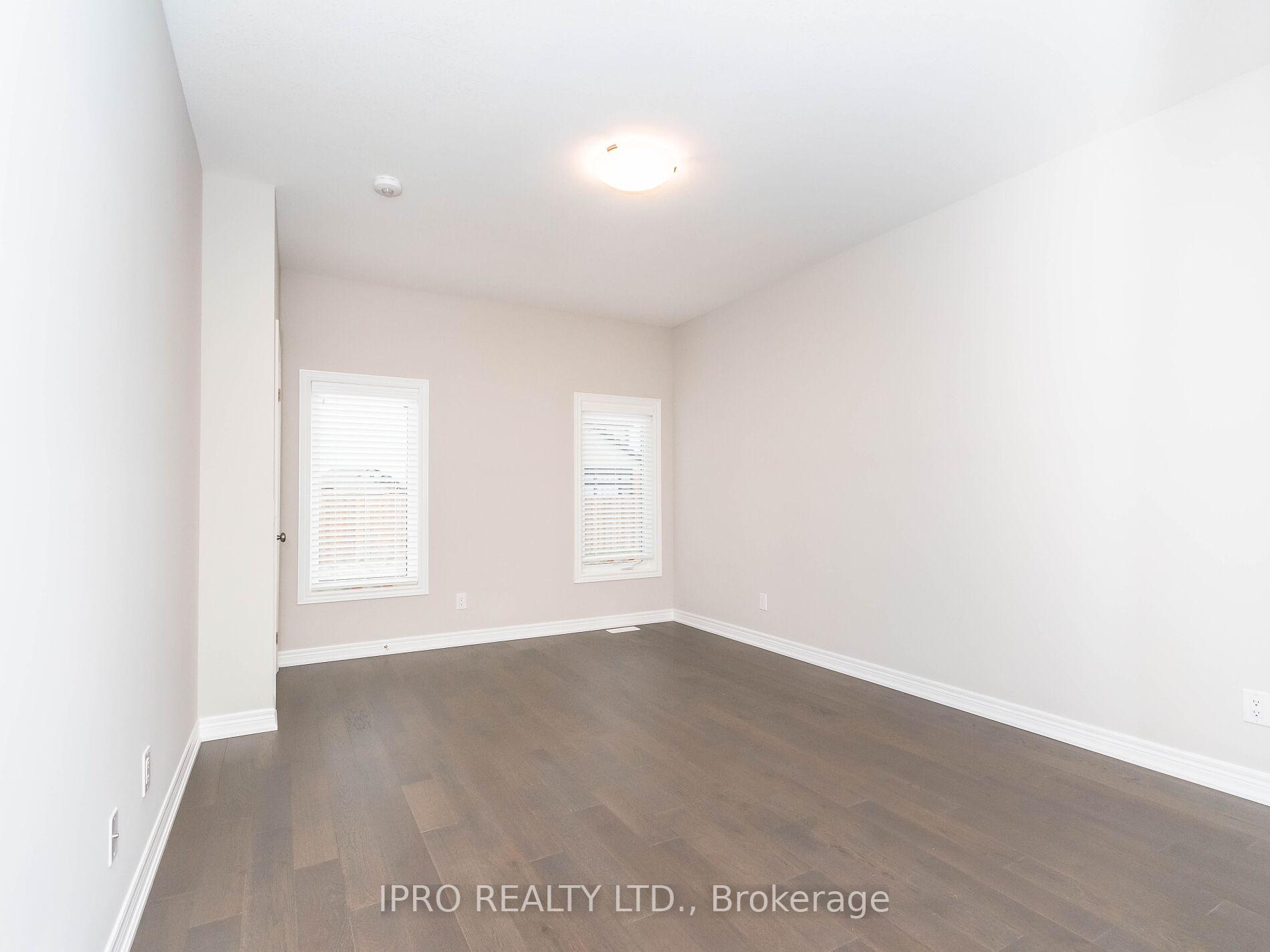 Photo 19 of 29 Barker Parkway, Thorold, Rolling Meadows — HOMEH