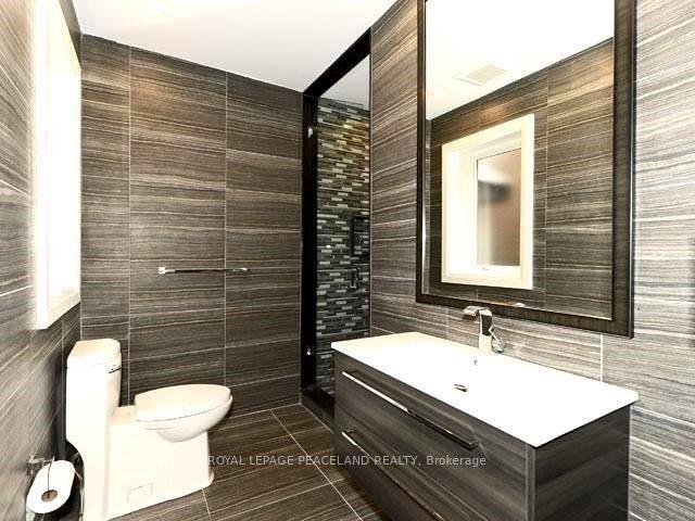 Photo 11 of Unit Upper L, 476 Oriole Parkway, Toronto, Yonge-Eglinton — HOMEH