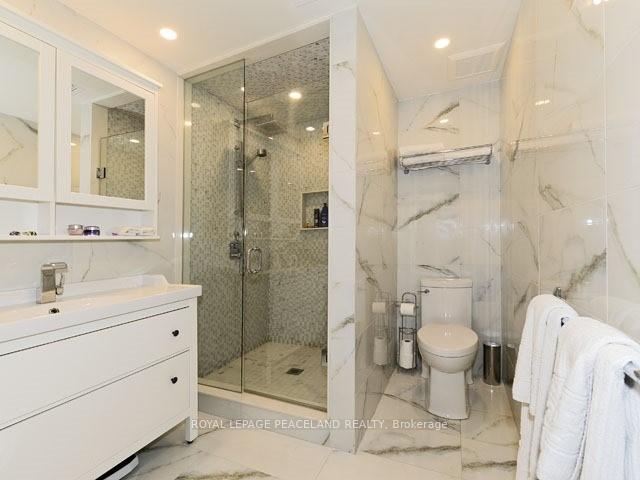 Photo 13 of Unit Upper L, 476 Oriole Parkway, Toronto, Yonge-Eglinton — HOMEH