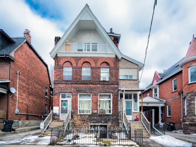 Photo 1 of Unit 2, 663 Huron Street, Toronto, The Annex — HOMEH
