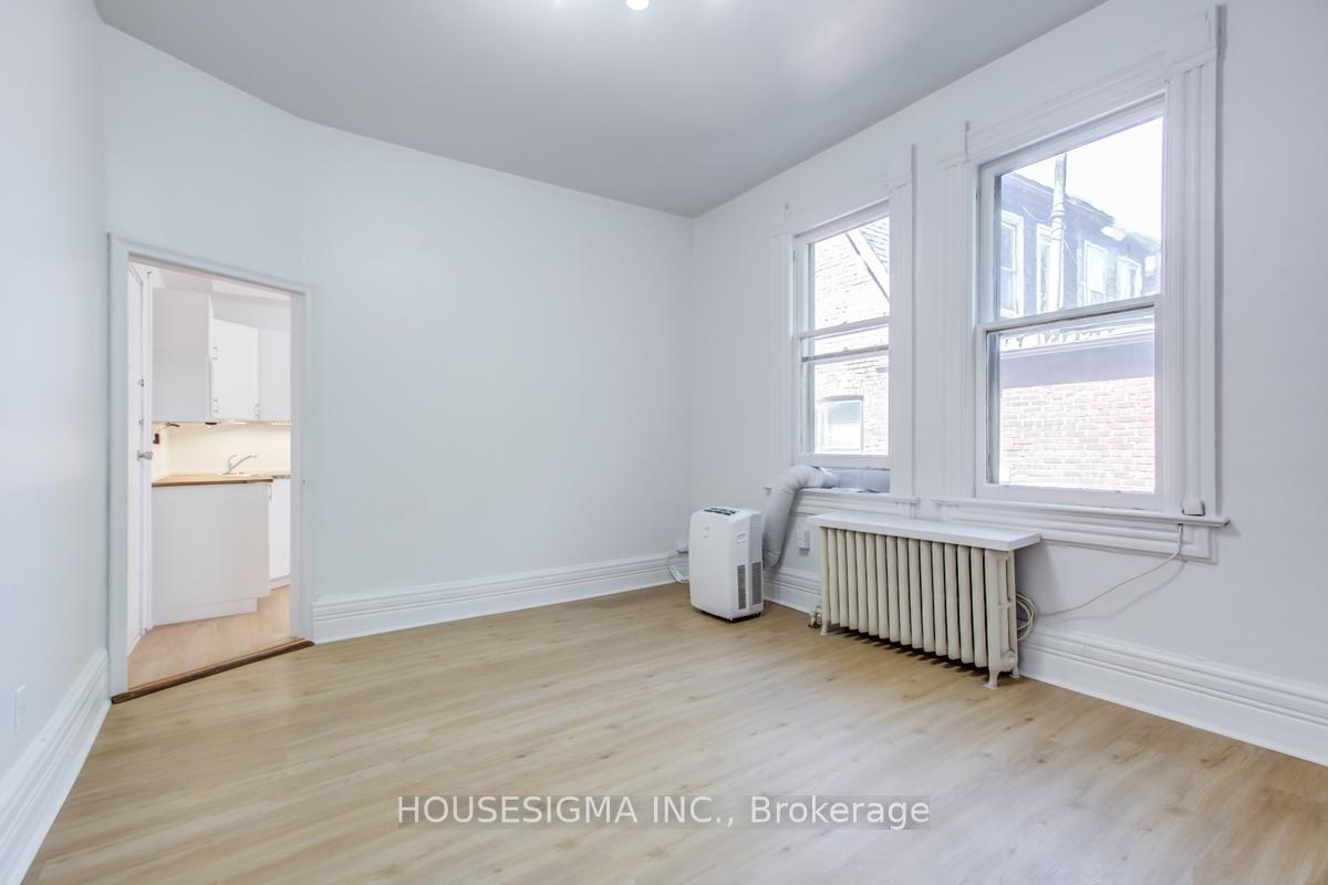 Photo 11 of Unit 2, 663 Huron Street, Toronto, The Annex — HOMEH