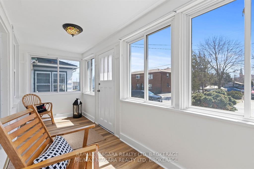 Photo 3 of 28 Ann Street, Thorold, Thorold Downtown — HOMEH
