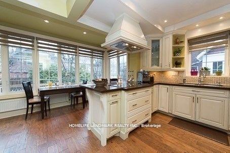 Photo 5 of 147 Madison Avenue, Toronto, The Annex — HOMEH