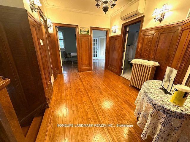 Photo 11 of 147 Madison Avenue, Toronto, The Annex — HOMEH