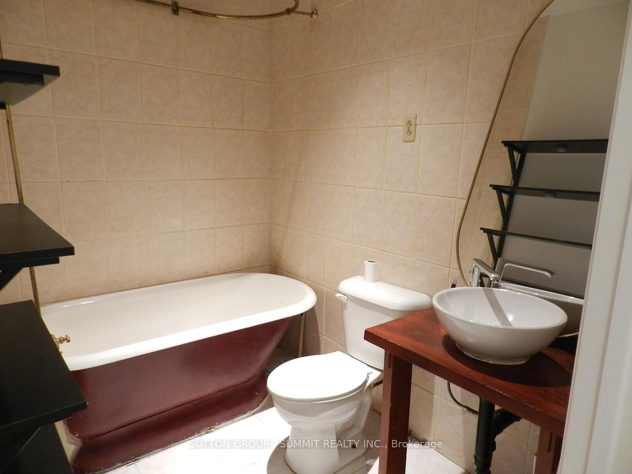 Photo 7 of Unit 202, 24 Baldwin Street, Toronto, Kensington-Chinatown — HOMEH