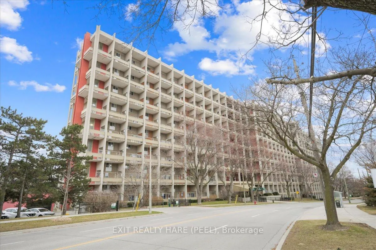 Front of Unit 222, 350 Quigley Road N