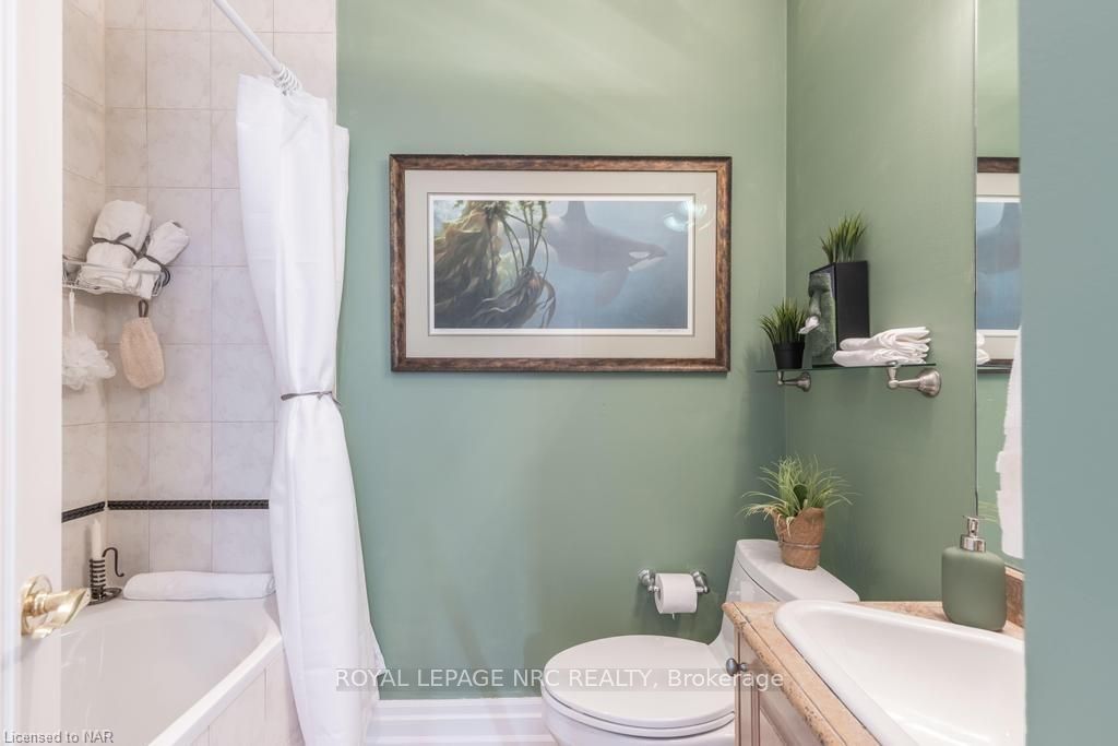 Photo 20 of 60 Burnaby Boulevard, Toronto, Lawrence Park South — HOMEH