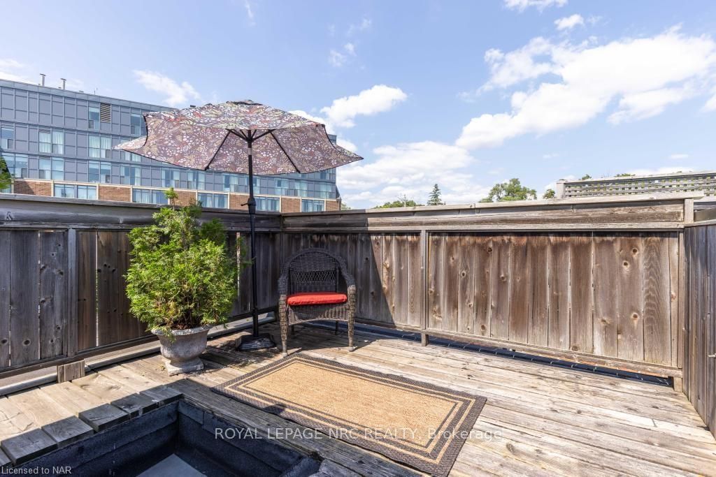 Photo 22 of 60 Burnaby Boulevard, Toronto, Lawrence Park South — HOMEH