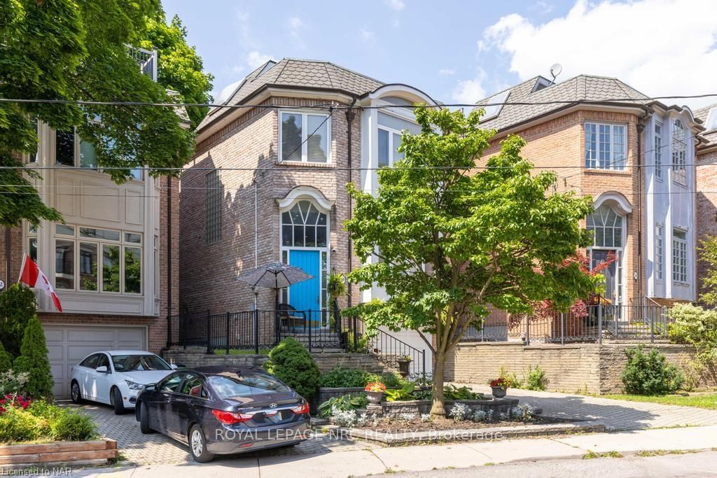 Photo 3 of 60 Burnaby Boulevard, Toronto, Lawrence Park South — HOMEH