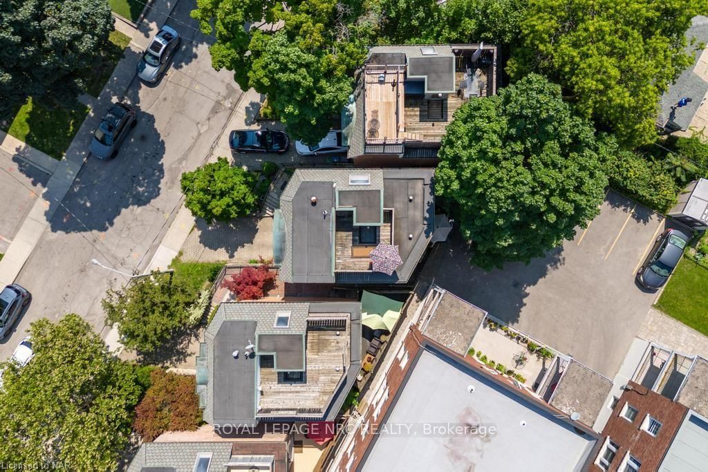 Photo 26 of 60 Burnaby Boulevard, Toronto, Lawrence Park South — HOMEH