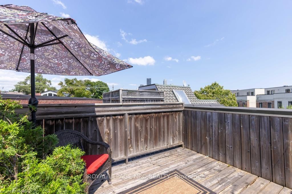 Photo 23 of 60 Burnaby Boulevard, Toronto, Lawrence Park South — HOMEH