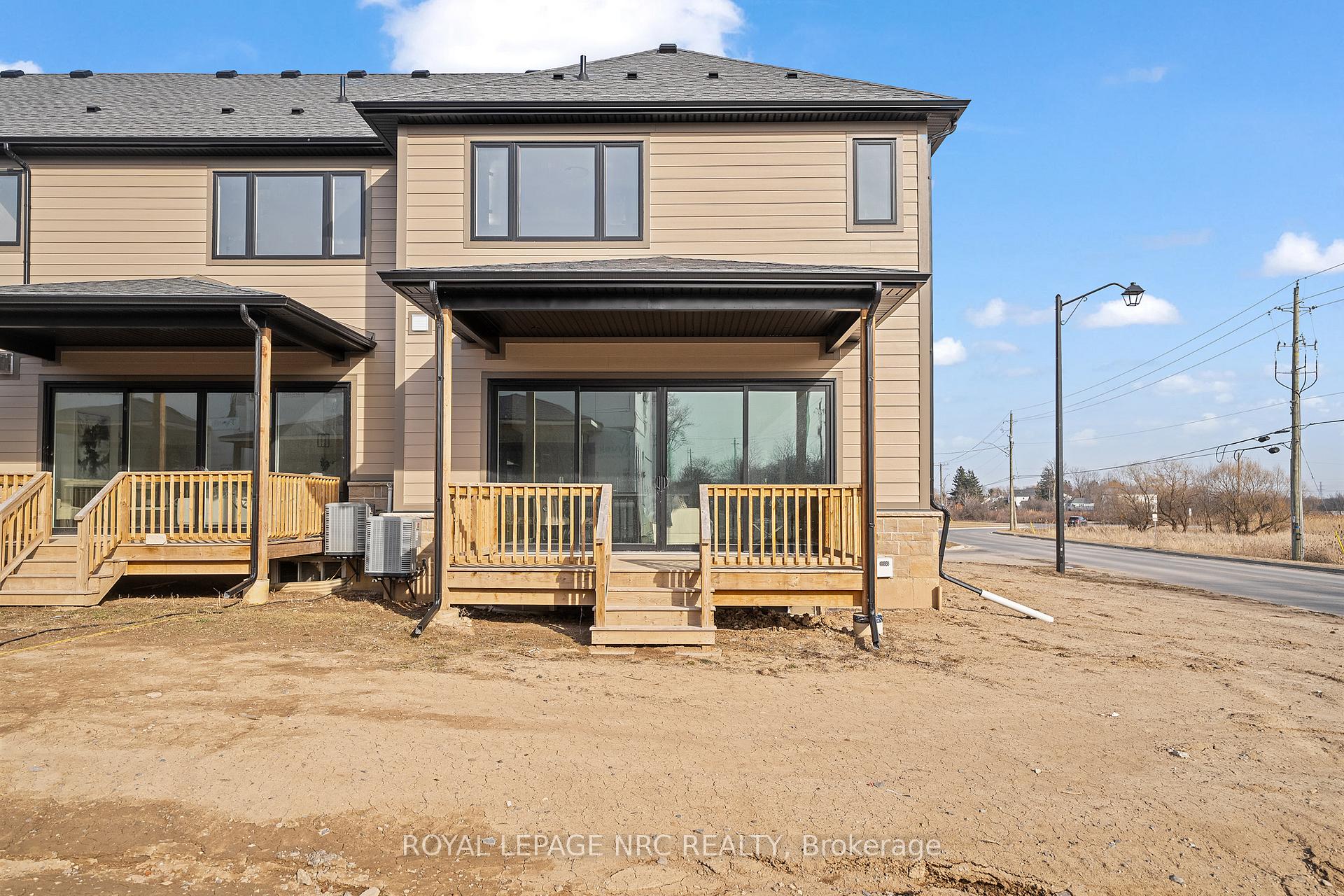 Photo 4 of 31 Beaverloch Drive, Thorold, Confederation Heights — HOMEH