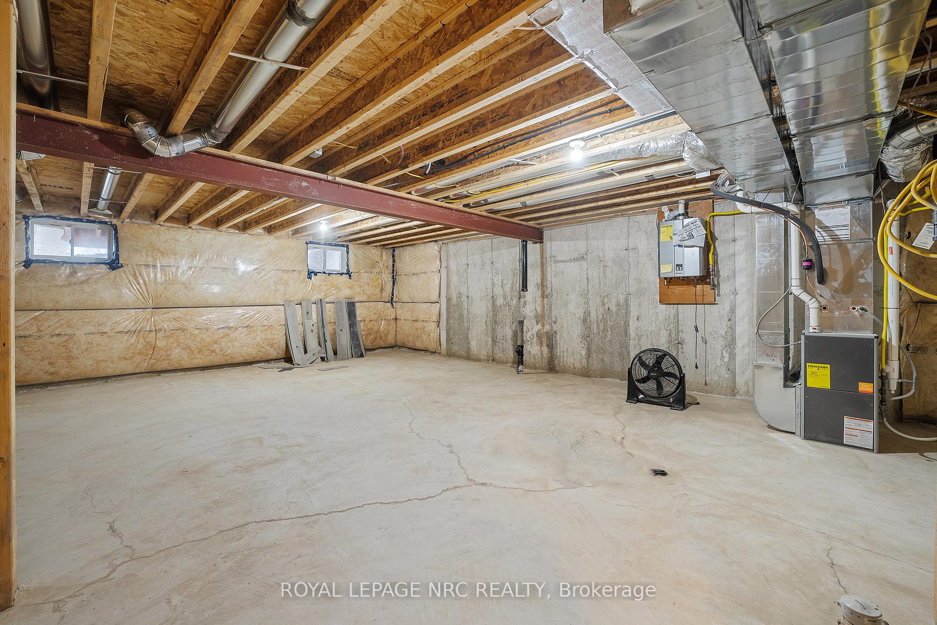 Photo 40 of 31 Beaverloch Drive, Thorold, Confederation Heights — HOMEH