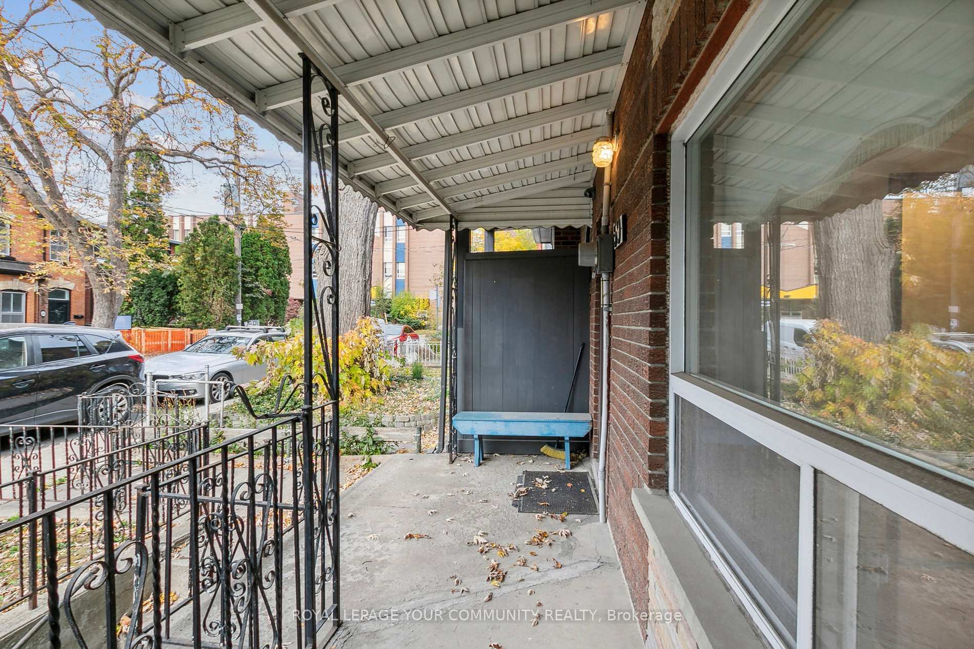 Photo 3 of 59 Brookfield Street, Toronto, Trinity-Bellwoods — HOMEH