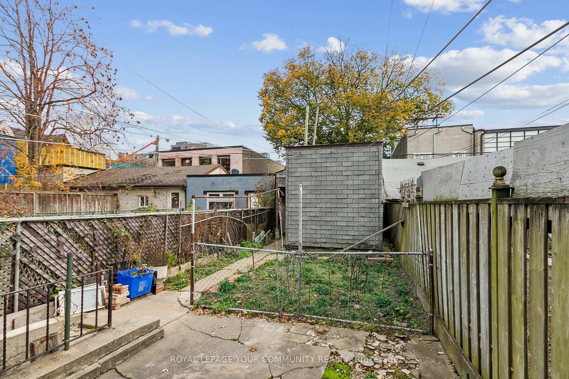 Photo 4 of 59 Brookfield Street, Toronto, Trinity-Bellwoods — HOMEH