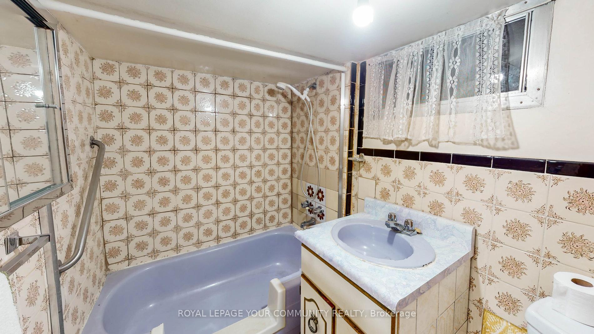 Photo 37 of 59 Brookfield Street, Toronto, Trinity-Bellwoods — HOMEH