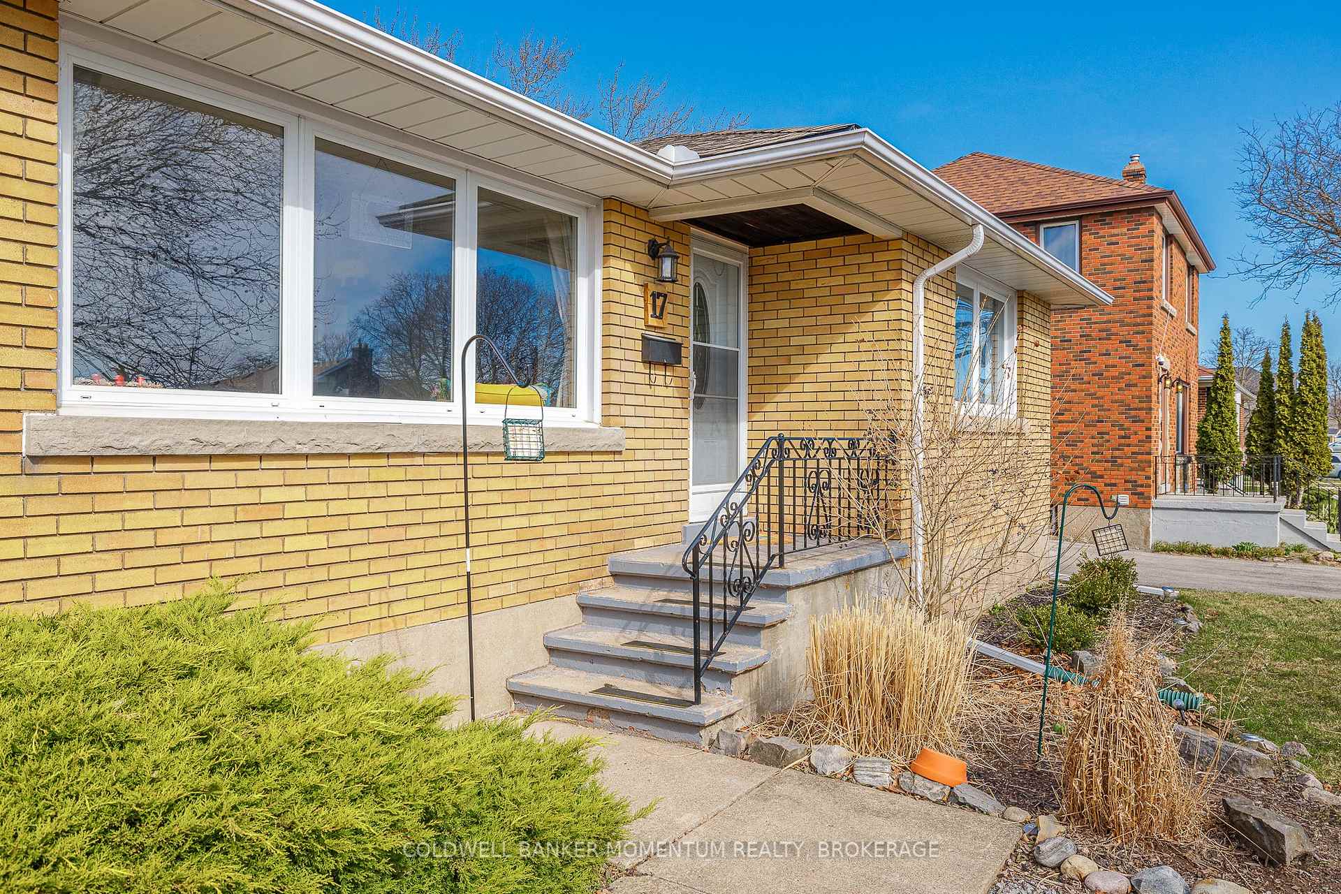 Photo 5 of 17 Mcmann Drive, Thorold, Thorold Downtown — HOMEH