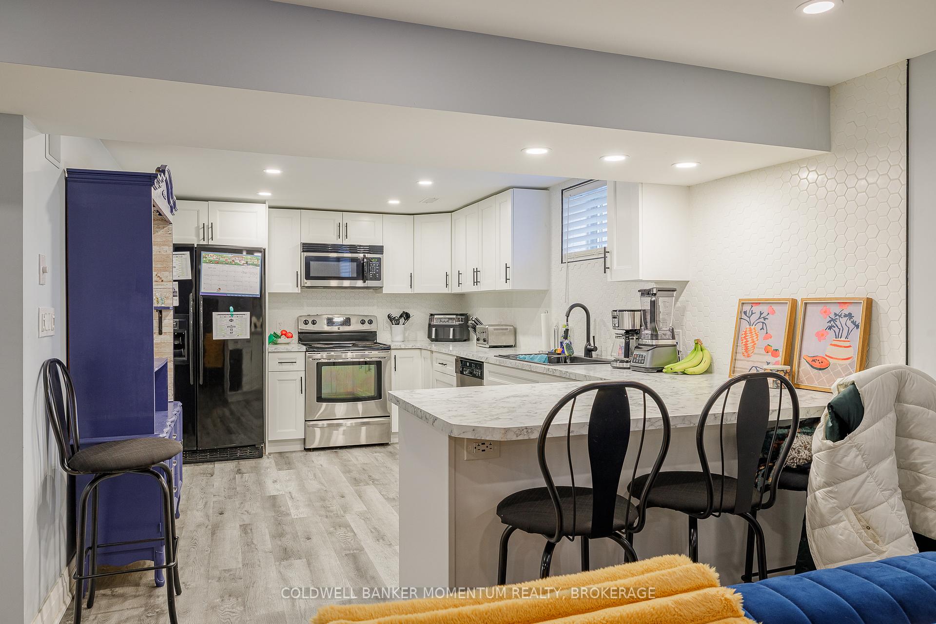 Photo 23 of 17 Mcmann Drive, Thorold, Thorold Downtown — HOMEH