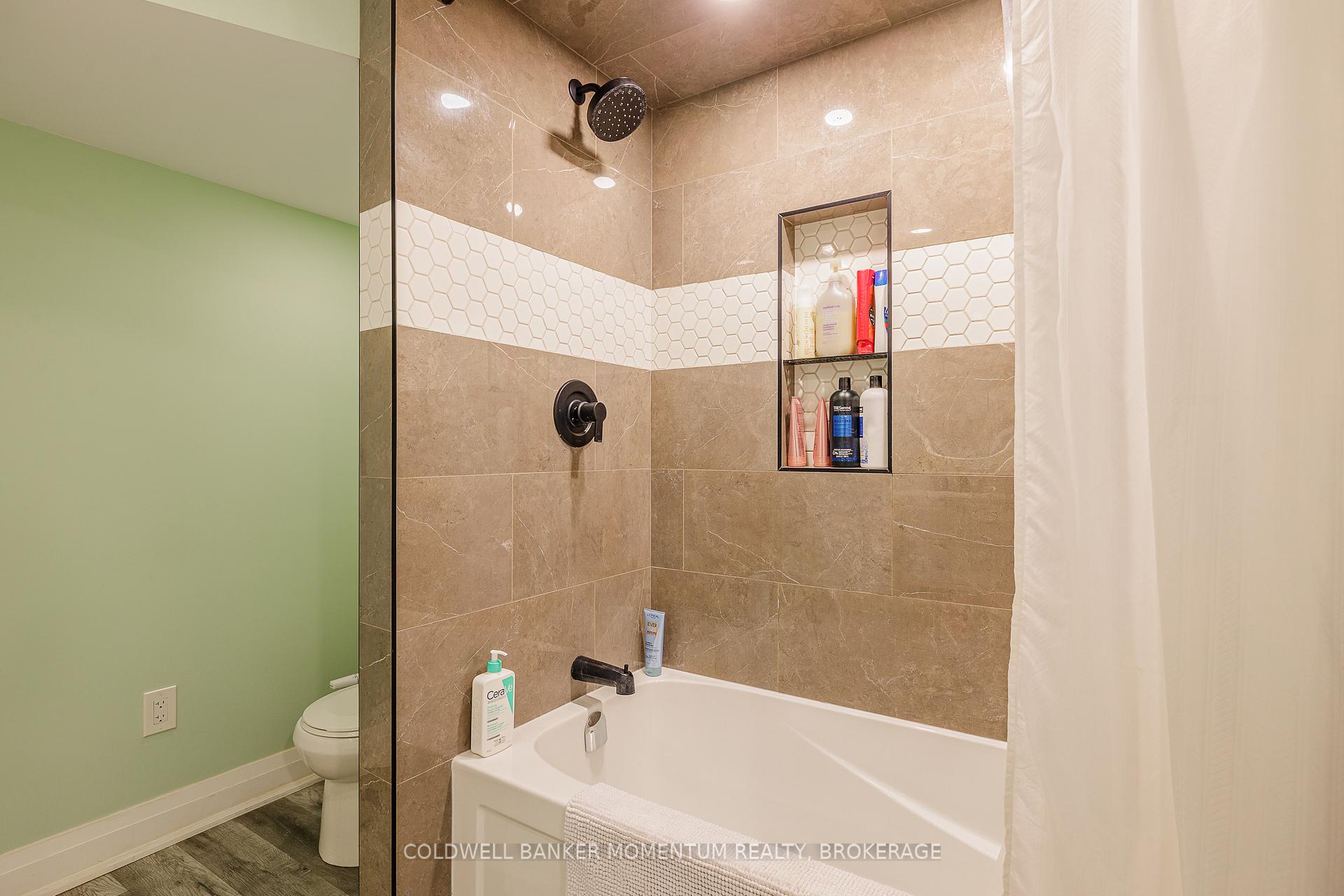 Photo 31 of 17 Mcmann Drive, Thorold, Thorold Downtown — HOMEH
