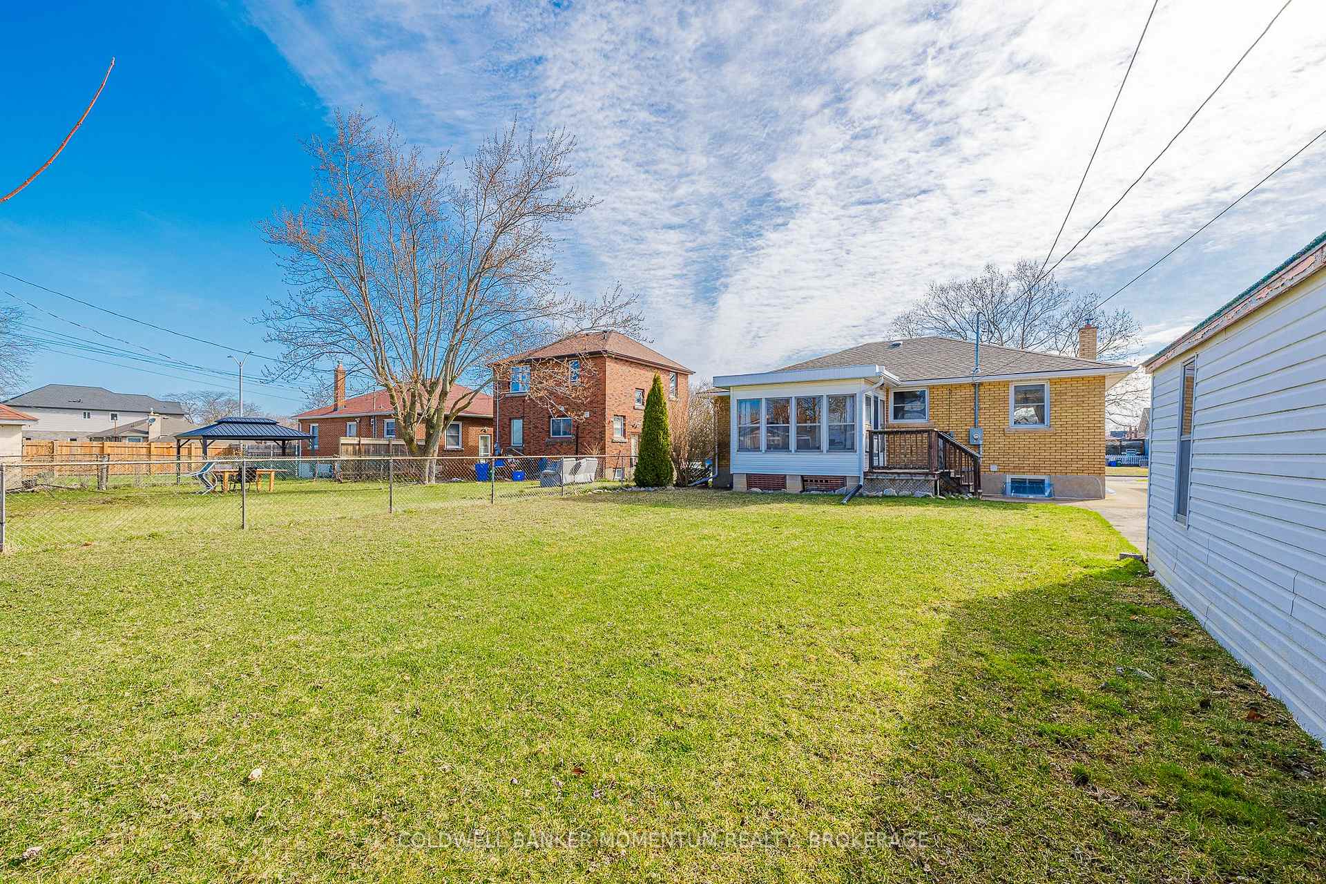Photo 40 of 17 Mcmann Drive, Thorold, Thorold Downtown — HOMEH