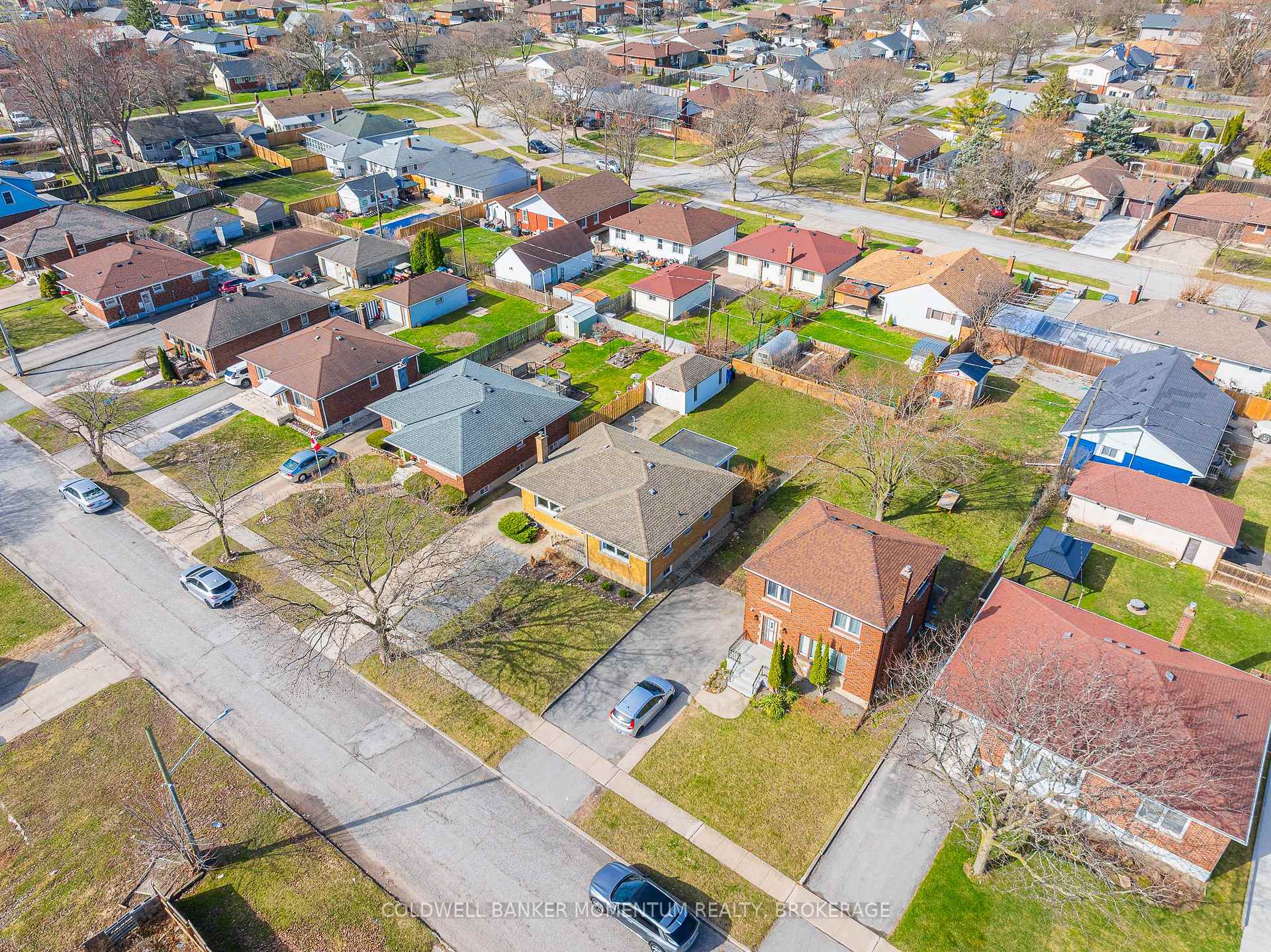 Photo 44 of 17 Mcmann Drive, Thorold, Thorold Downtown — HOMEH