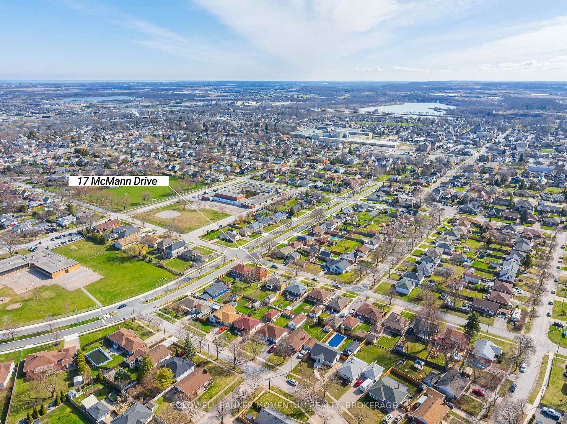 Photo 49 of 17 Mcmann Drive, Thorold, Thorold Downtown — HOMEH