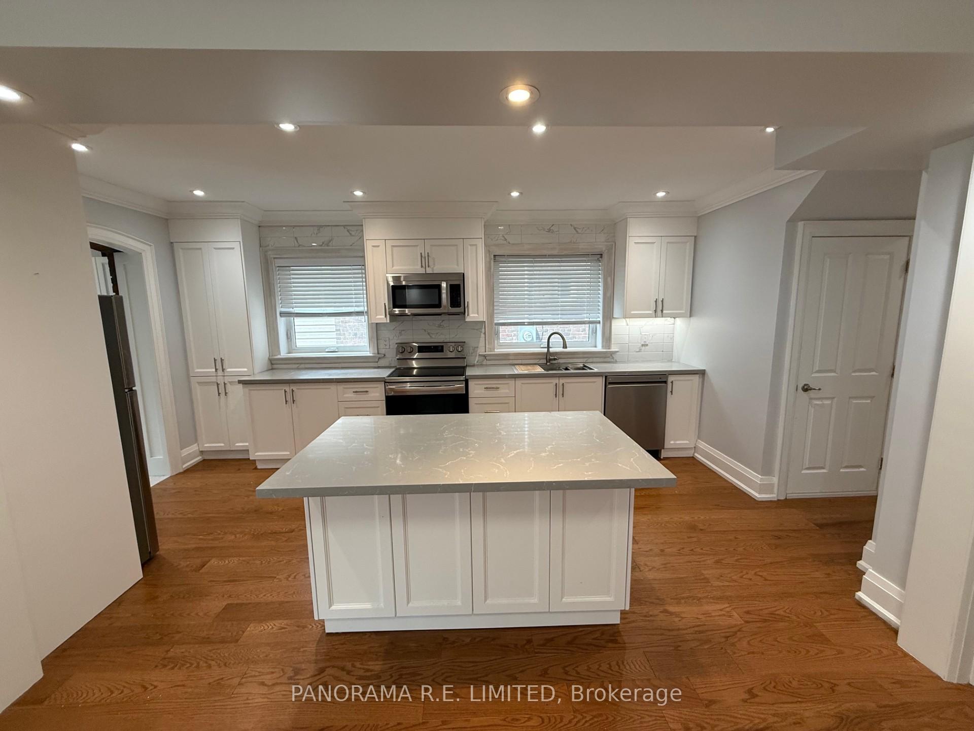 Photo 4 of 25 Heydon Park Road, Toronto, Little Portugal — HOMEH
