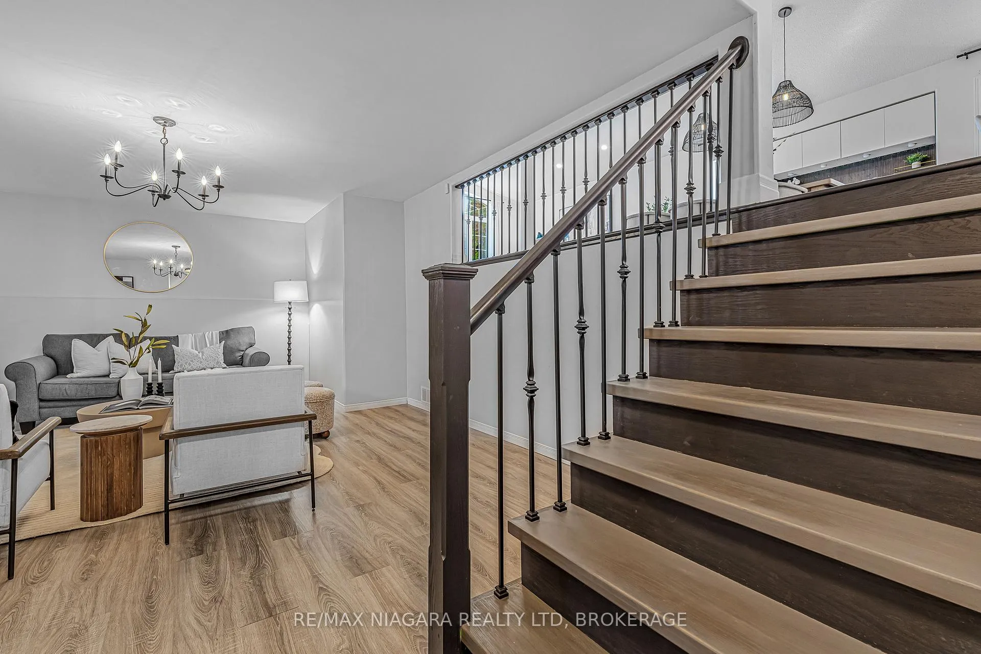 Photo 28 of 113 Foxtail Avenue, Welland, West Welland — HOMEH