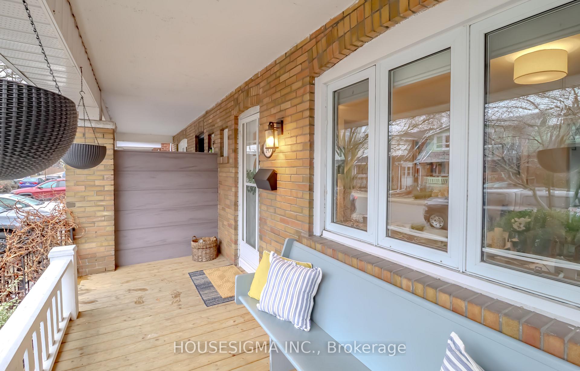 Photo 4 of 149 Queensdale Avenue, Toronto, Danforth Village-East York — HOMEH