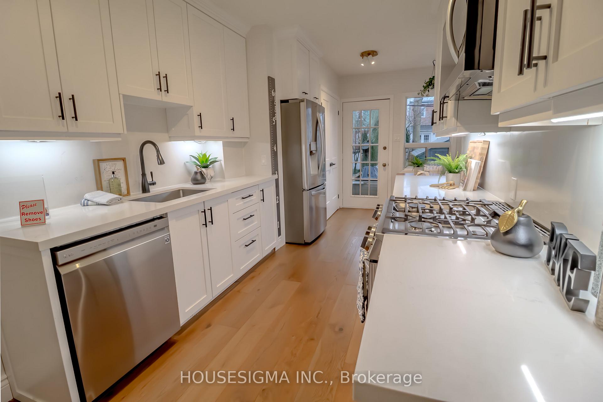 Photo 18 of 149 Queensdale Avenue, Toronto, Danforth Village-East York — HOMEH