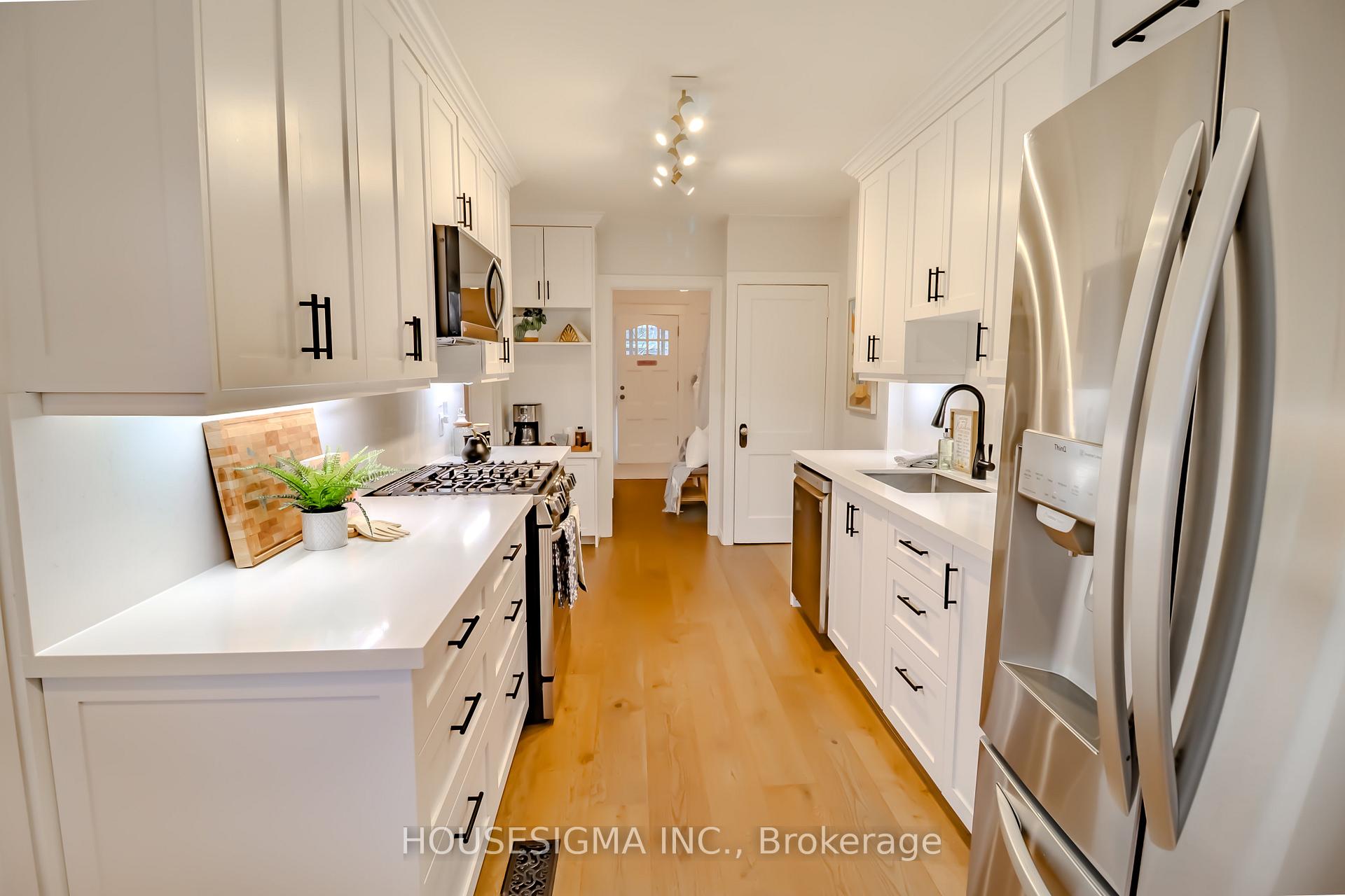 Photo 19 of 149 Queensdale Avenue, Toronto, Danforth Village-East York — HOMEH