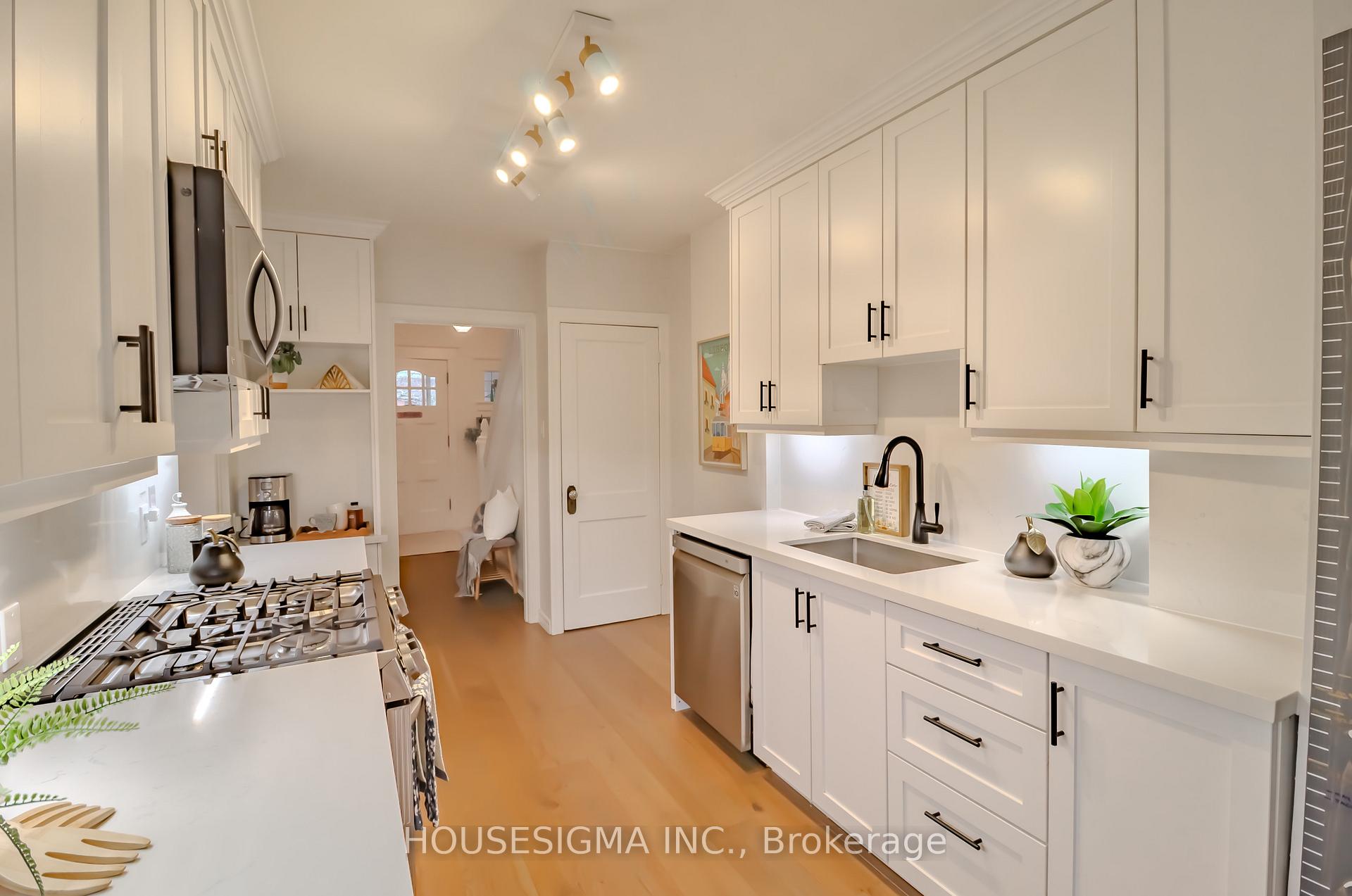 Photo 20 of 149 Queensdale Avenue, Toronto, Danforth Village-East York — HOMEH