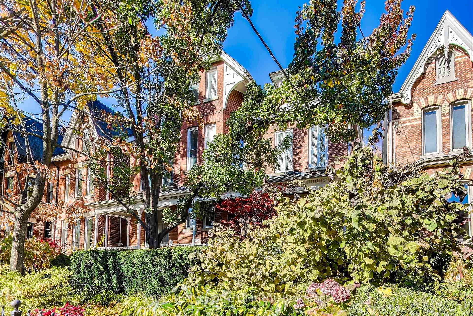 Photo 5 of Unit Lower, 20 Amelia Street, Toronto, Cabbagetown-South St. James Town — HOMEH