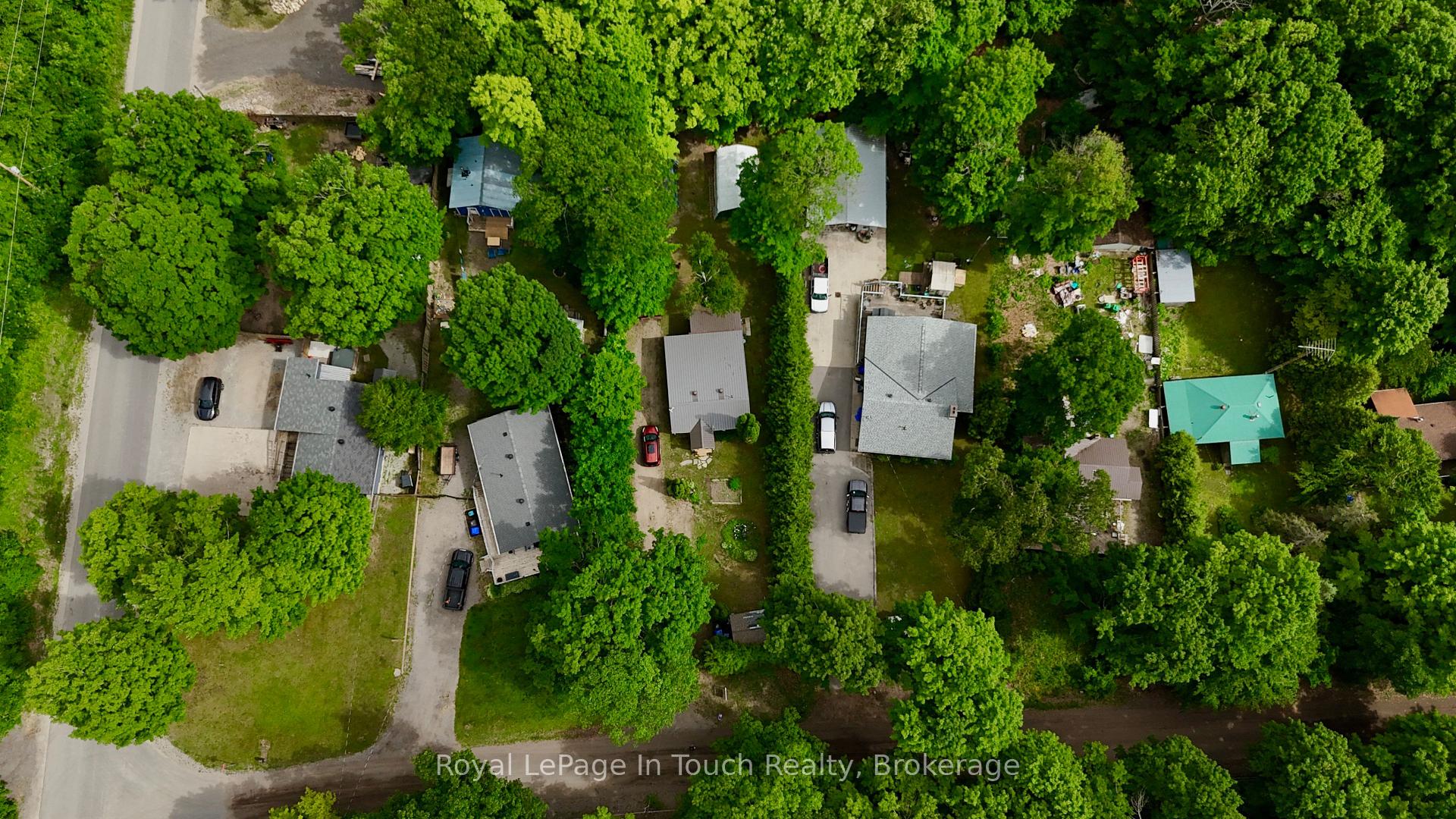 Photo 4 of 19 Needle Road, Tiny, Rural Tiny — HOMEH