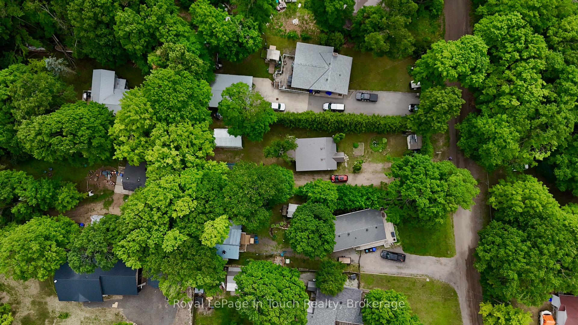 Photo 5 of 19 Needle Road, Tiny, Rural Tiny — HOMEH
