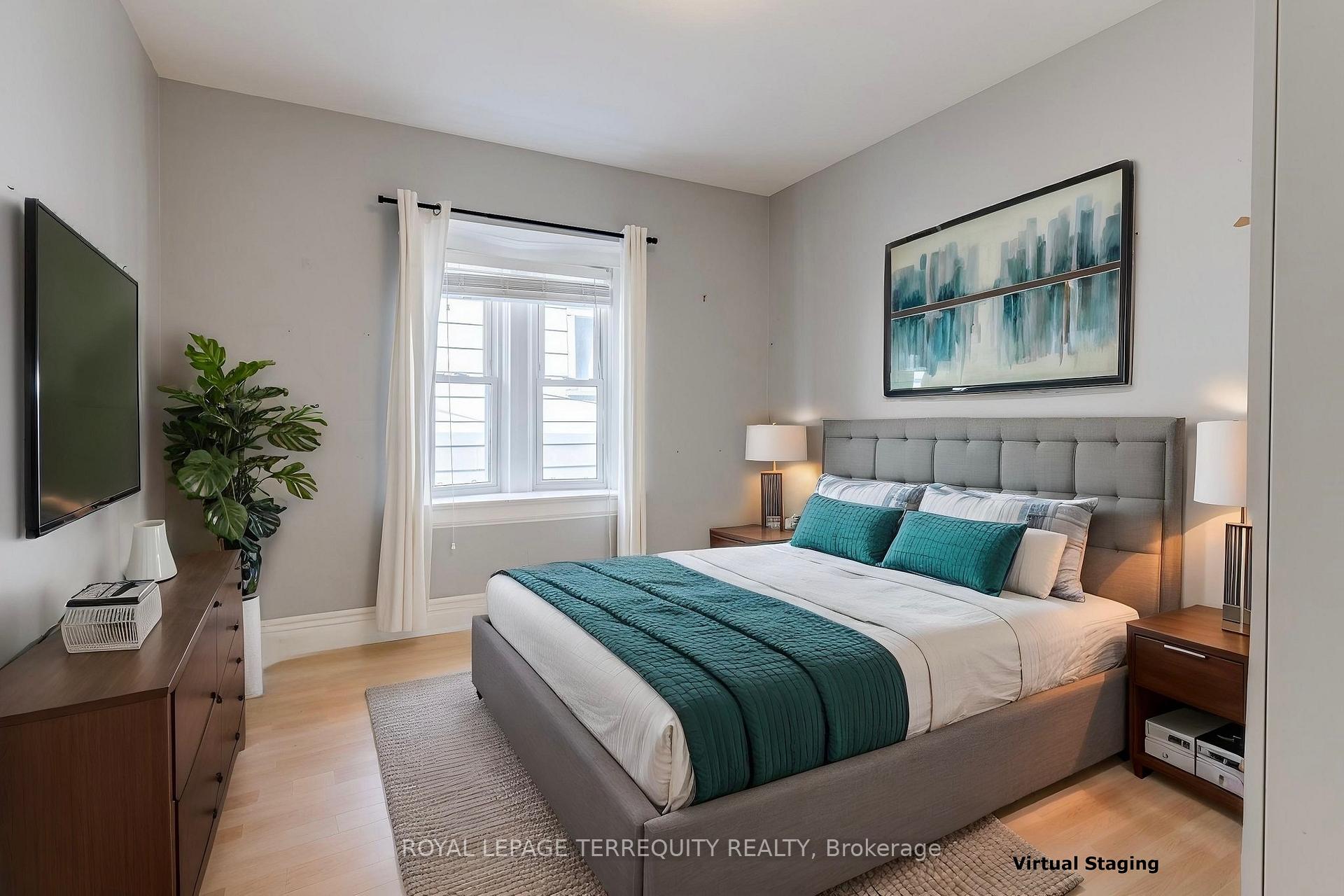 Photo 13 of Unit Upper, 100 Barton Avenue, Toronto, The Annex — HOMEH