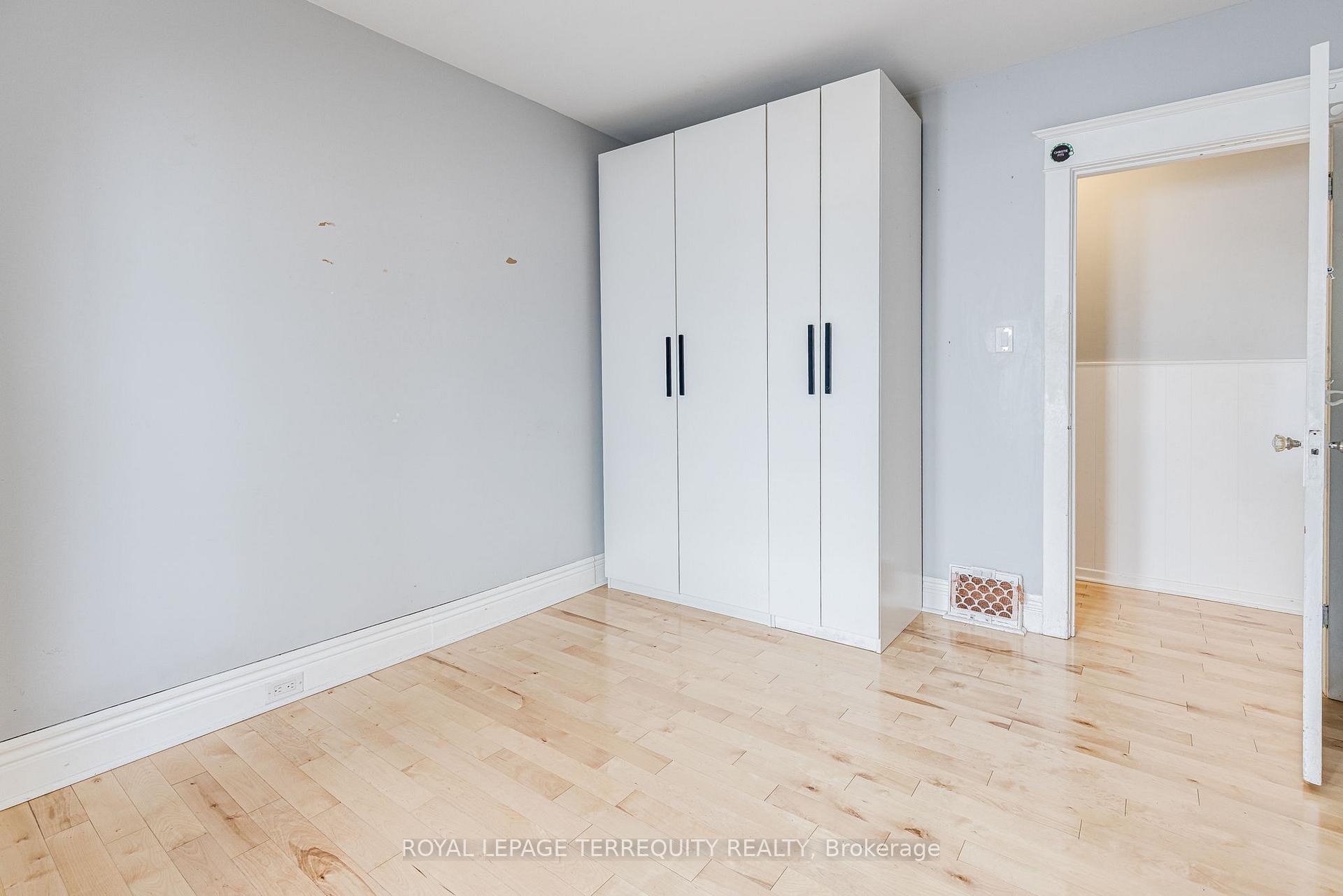 Photo 14 of Unit Upper, 100 Barton Avenue, Toronto, The Annex — HOMEH