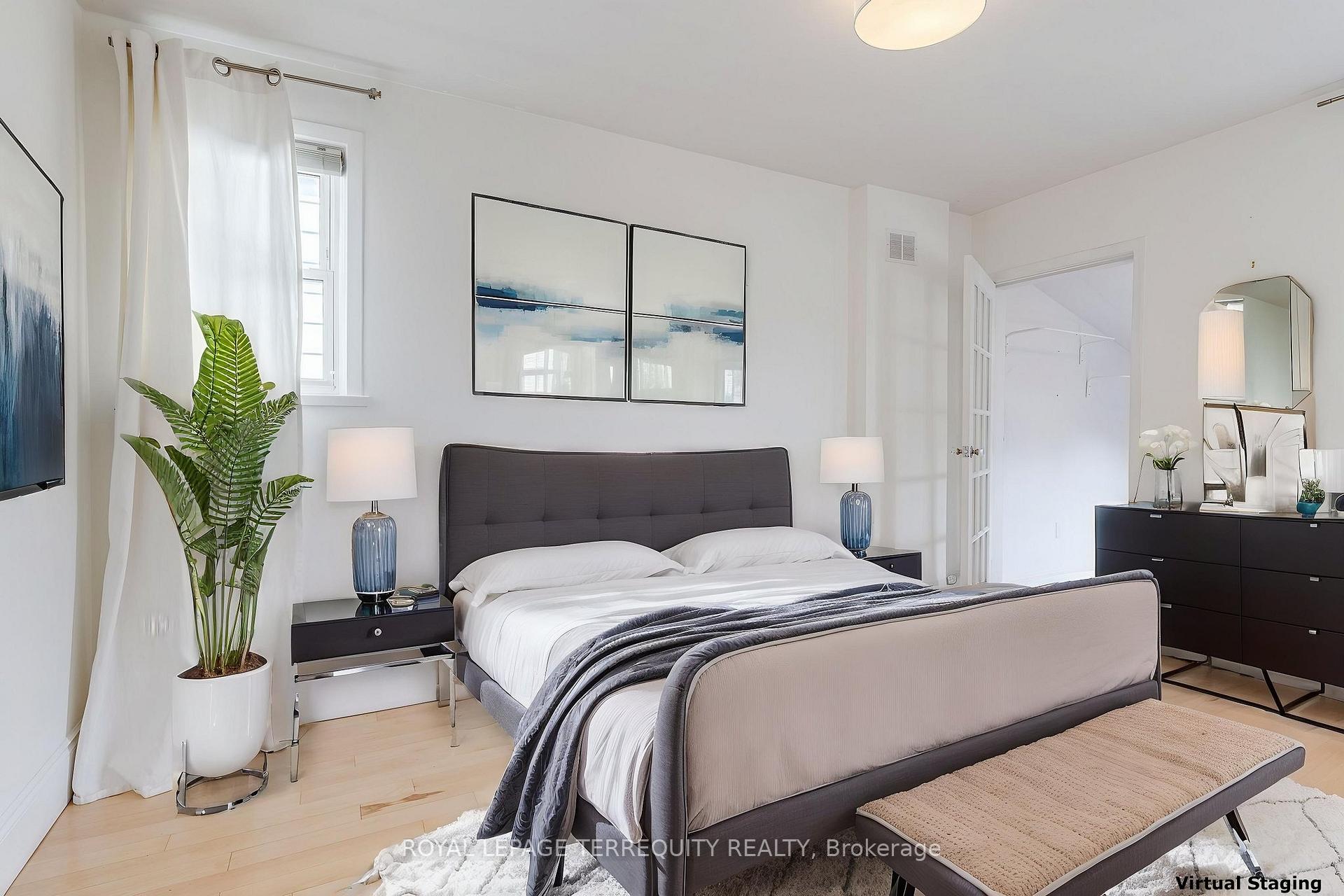 Photo 17 of Unit Upper, 100 Barton Avenue, Toronto, The Annex — HOMEH