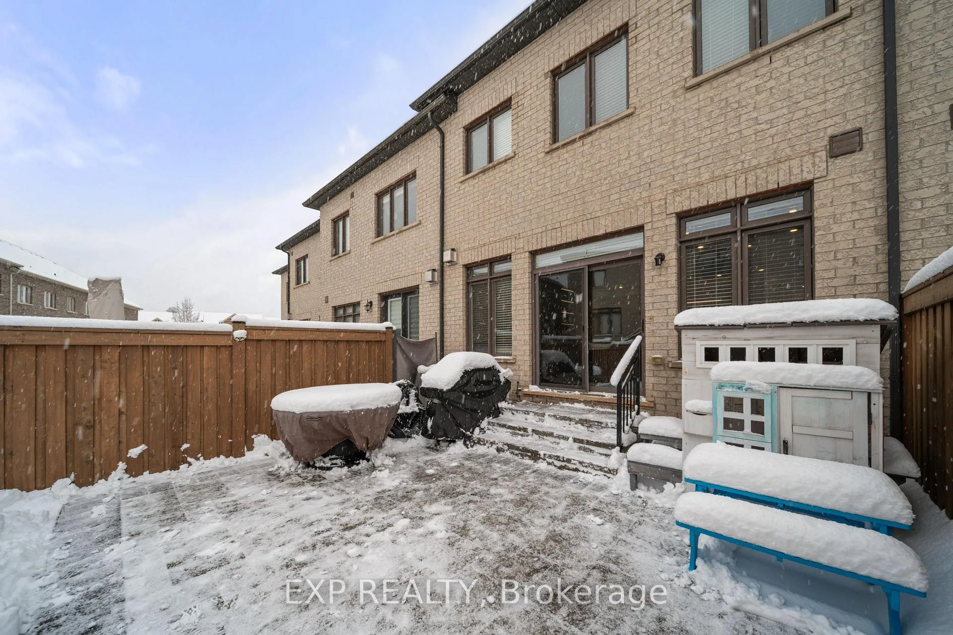 Photo 29 of 82 Gower Drive, Aurora, Rural Aurora — HOMEH