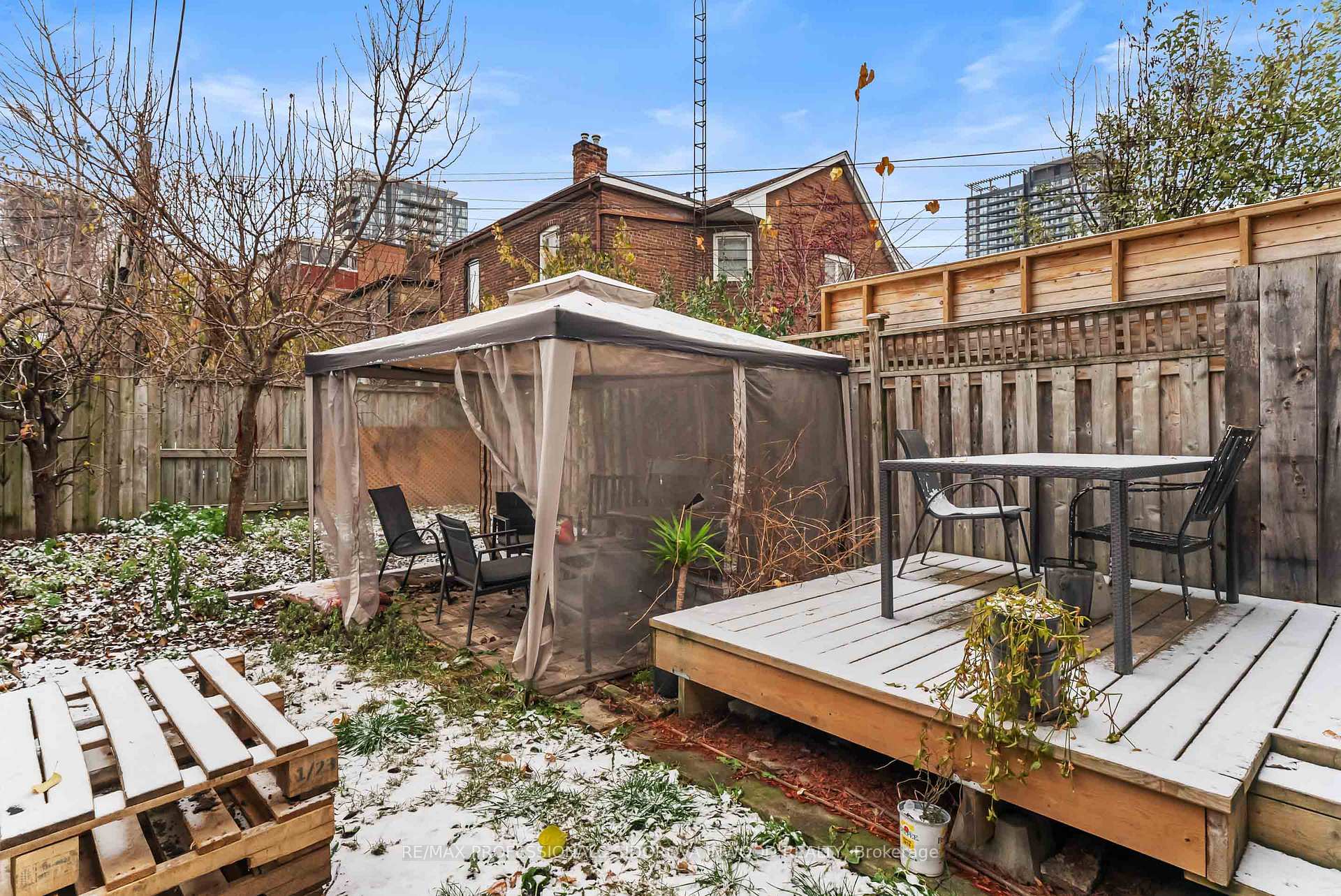 Photo 25 of 10 St David Street, Toronto, Regent Park — HOMEH