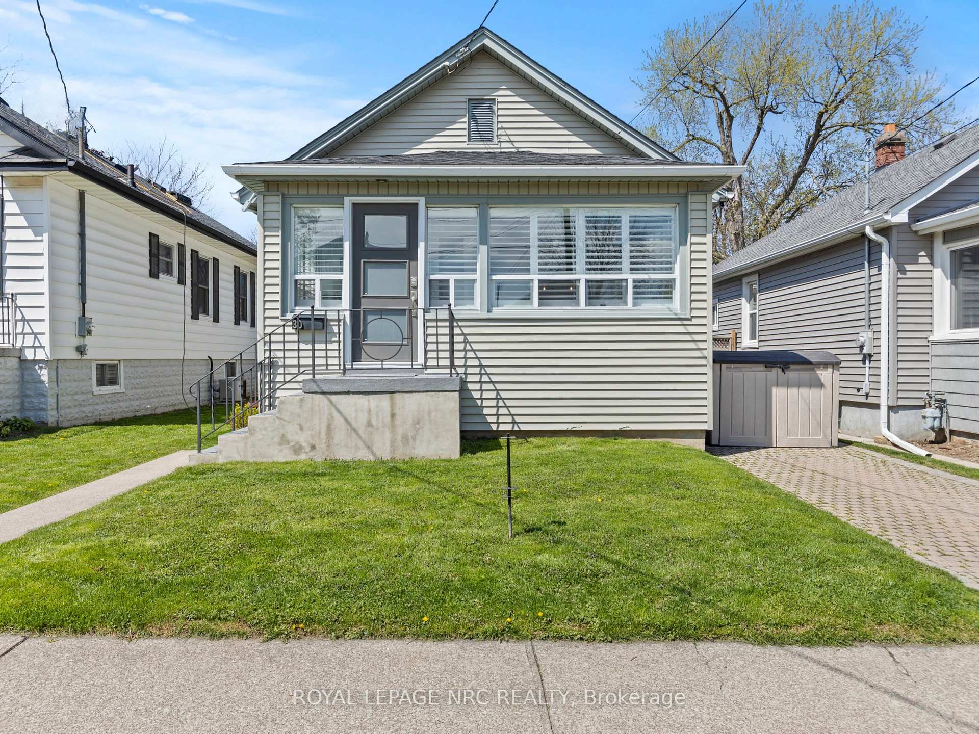 Photo 1 of 30 Ann Street, Thorold, Thorold Downtown — HOMEH