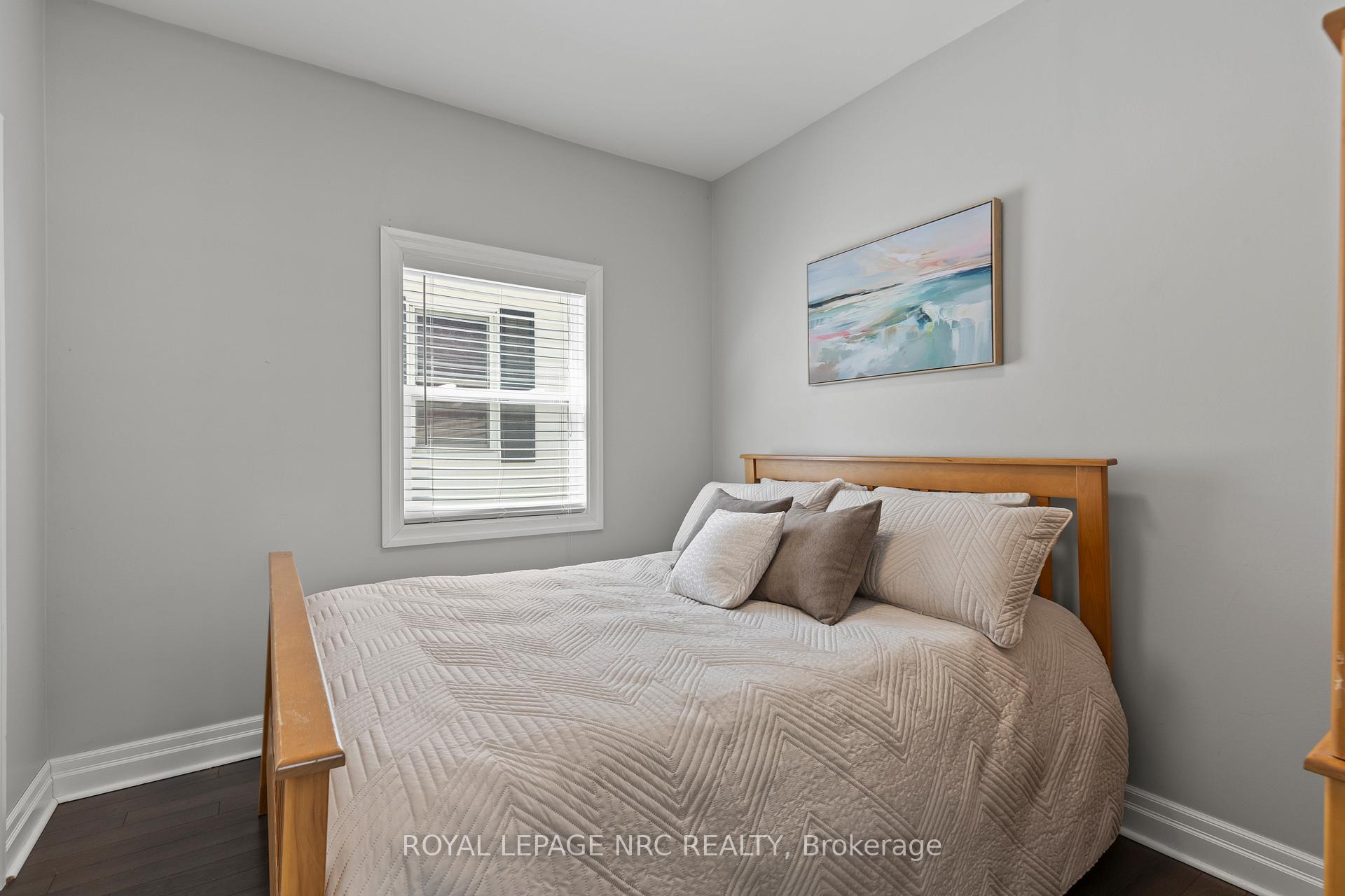 Photo 18 of 30 Ann Street, Thorold, Thorold Downtown — HOMEH