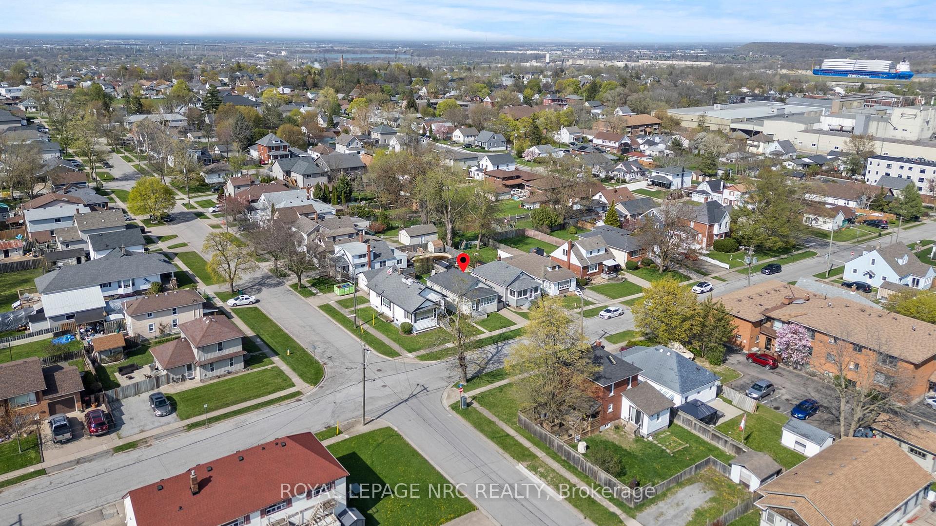 Photo 29 of 30 Ann Street, Thorold, Thorold Downtown — HOMEH